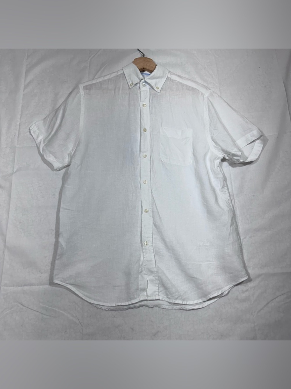 Porter and Ash Mens White Linen Button Up Shirt Size Small Beachy Summer